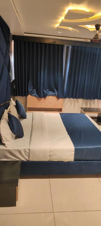 Prime View Hotel Ahmedabad Luaran gambar